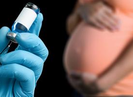 pregnant woman being vaccinated