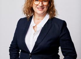 Dr Nicole HIggins 