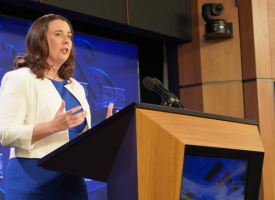 Dr Danielle McMullen