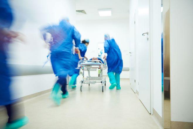 Public hospitals in cycle of crisis, AMA warns | Australian Medical  Association