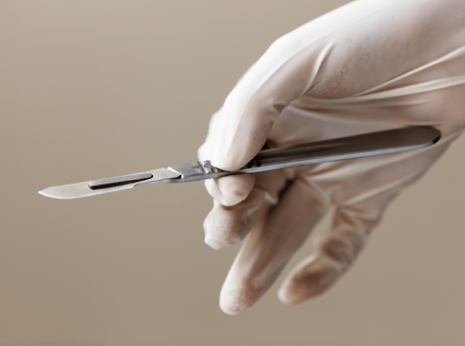 close up of surgeon's scalpel 