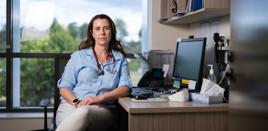 Dr Danielle McMullen